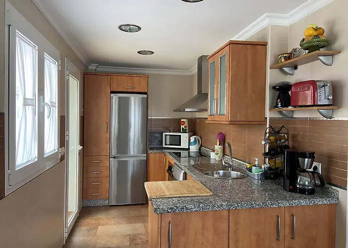 Casa Rosi, Vistas Al Mar, Piscina Privada Y A/a Будинок відпочинку Нерха